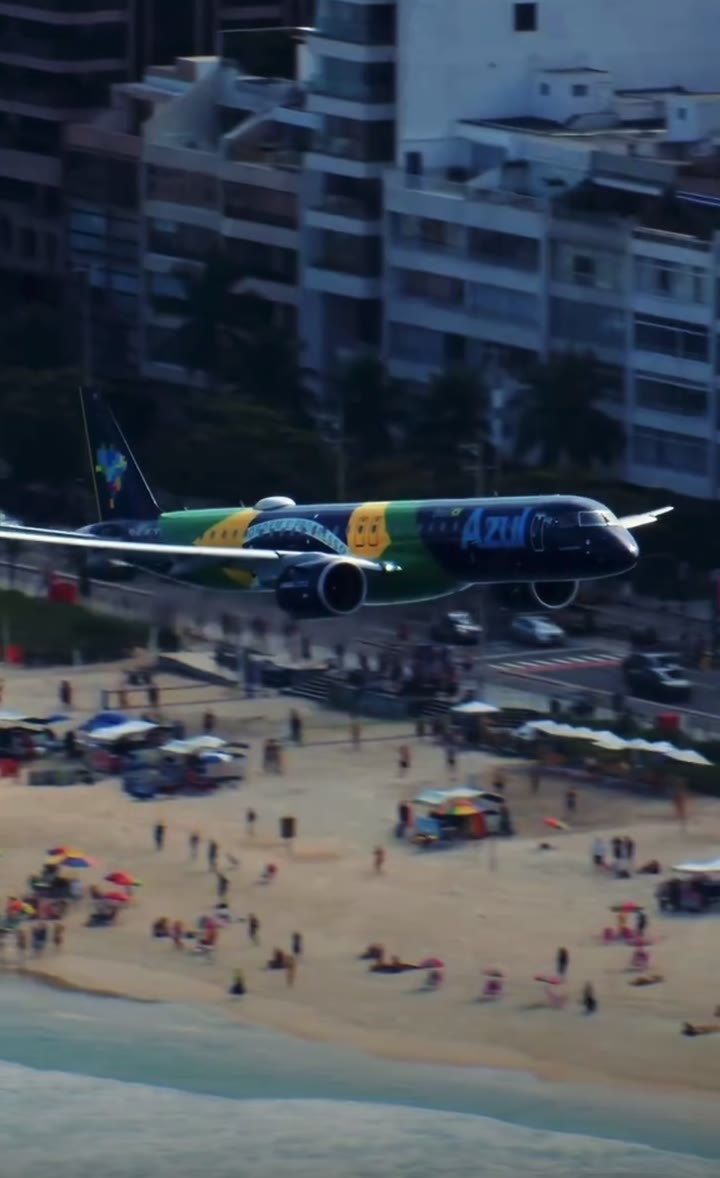 Embraer E195-E2 in Brazil Colors over Rio de Janeiro